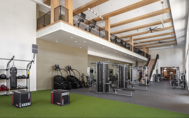 two-level fitness center in austin apartment complex